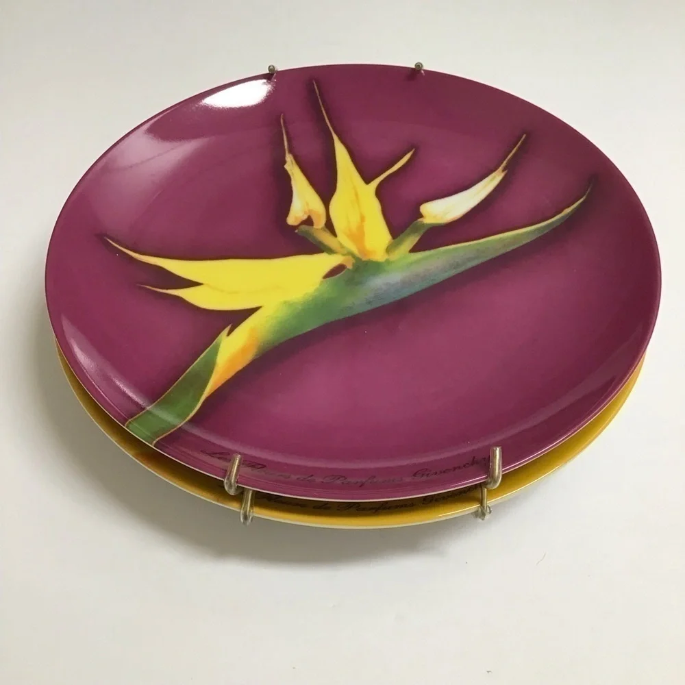 Givenchy Paris Porcelain Dessert Plates SET OF 2 Lily Bird of Paradise 8.25 2003